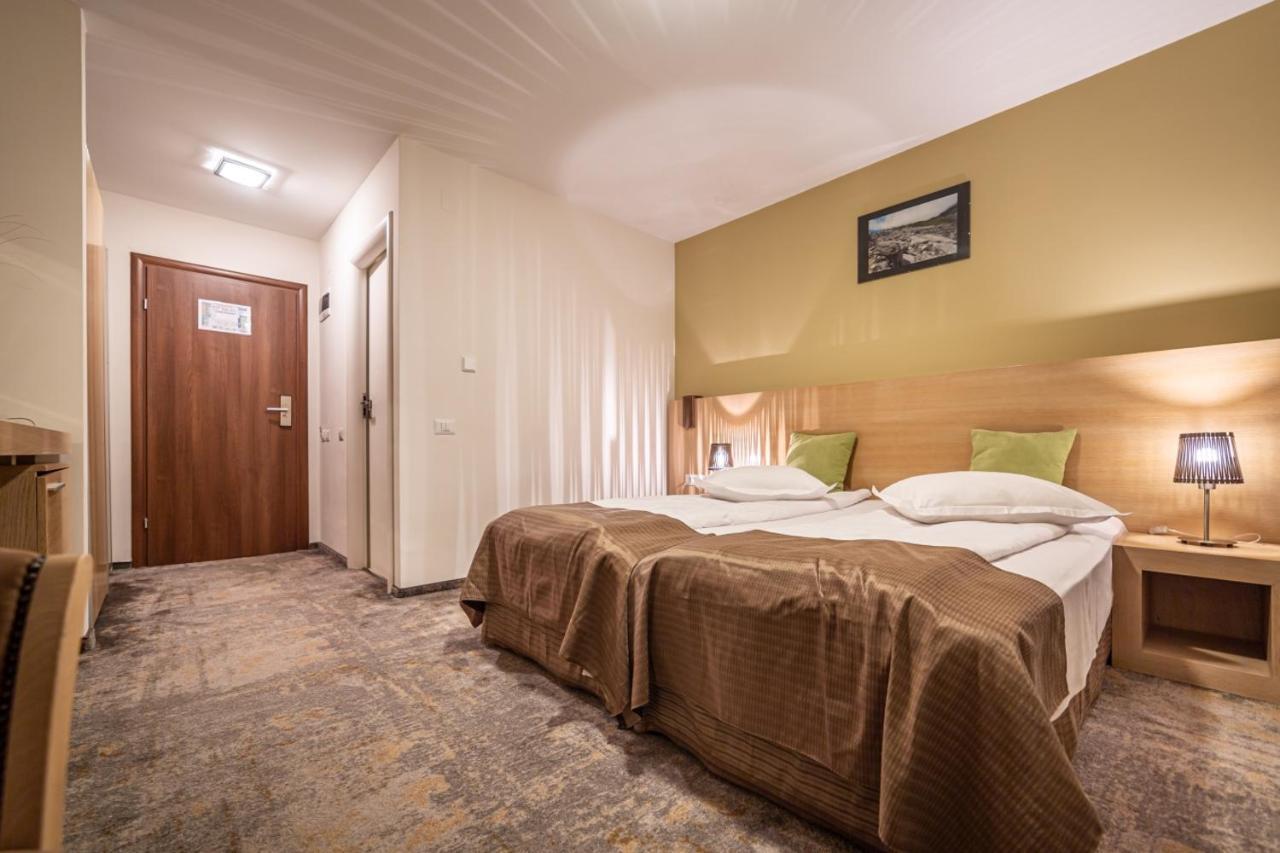 Hotel Escalade Poiana Brasov Esterno foto